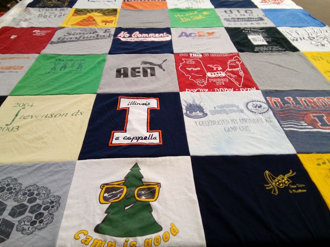 T-shirt quilt from university of illinois by Davida from IL