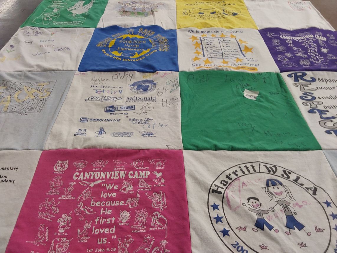 T-shirt quilt from harritt elementary school by Alice from OR