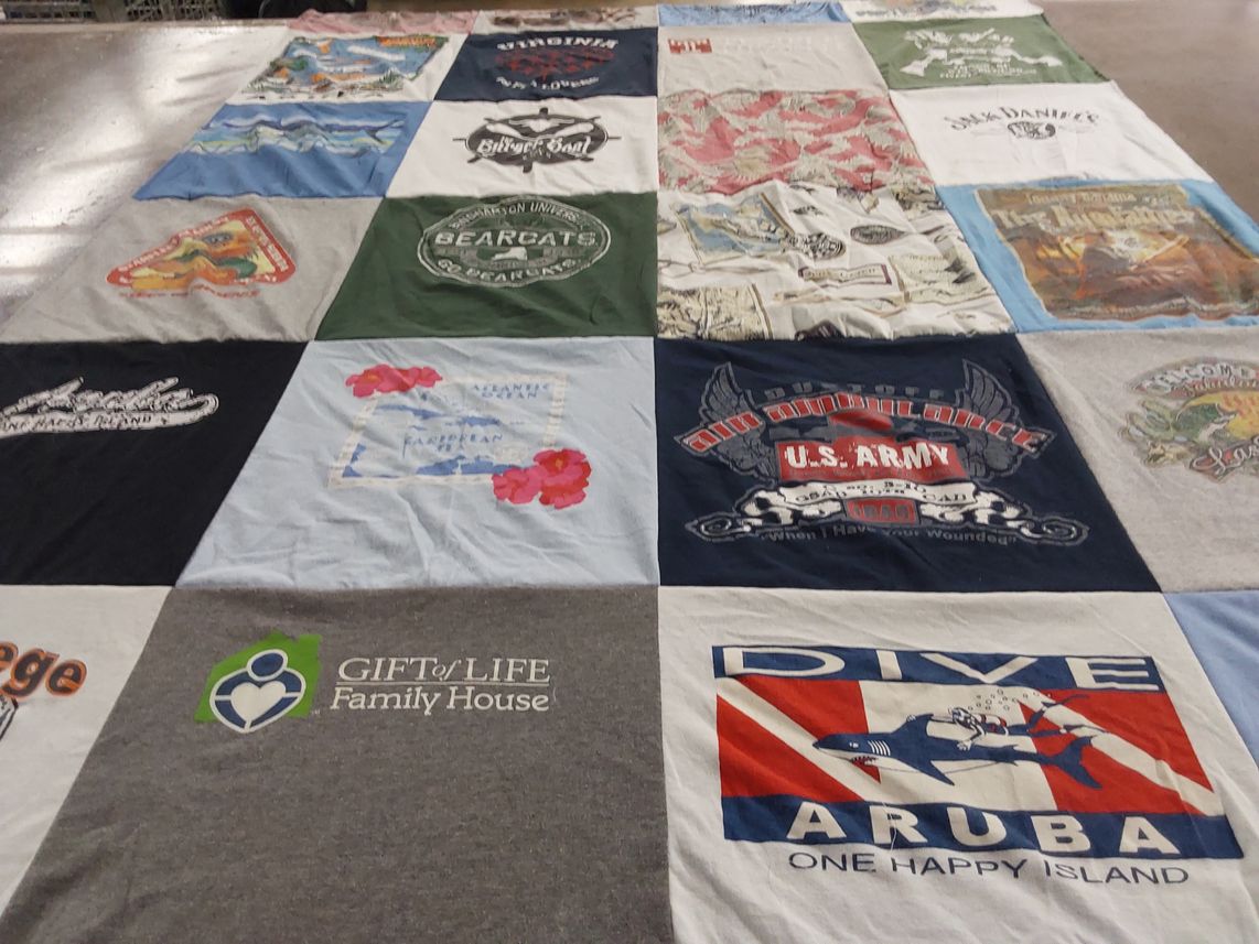 T-shirt quilt featuring bearcats by Denise from SC
