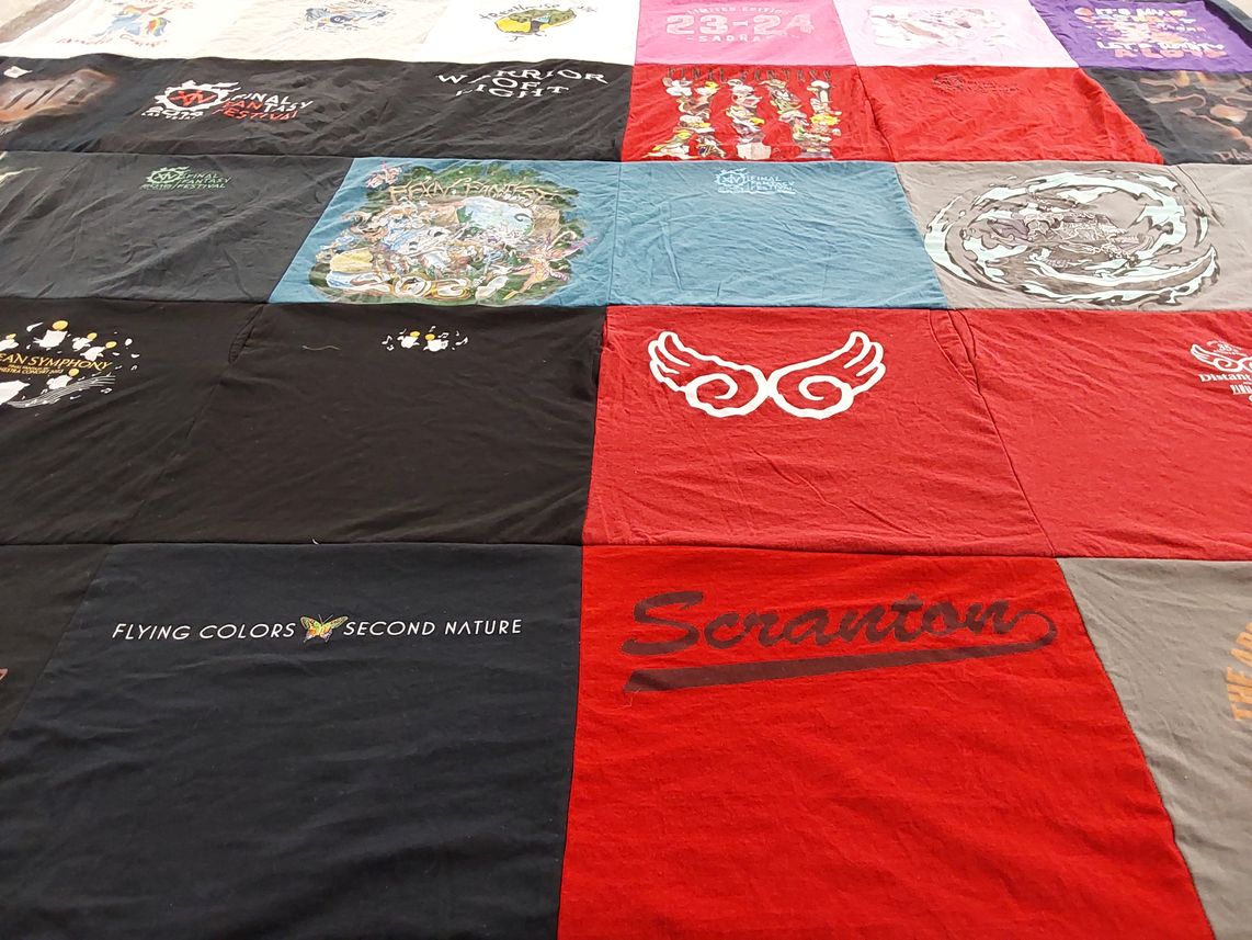 T-shirt quilt from the university of scranton by Beatriz from GA