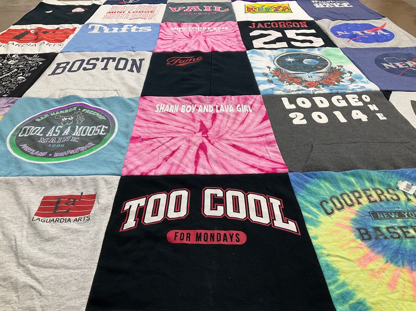 T-shirt quilt from tufts university by Roseann from NY