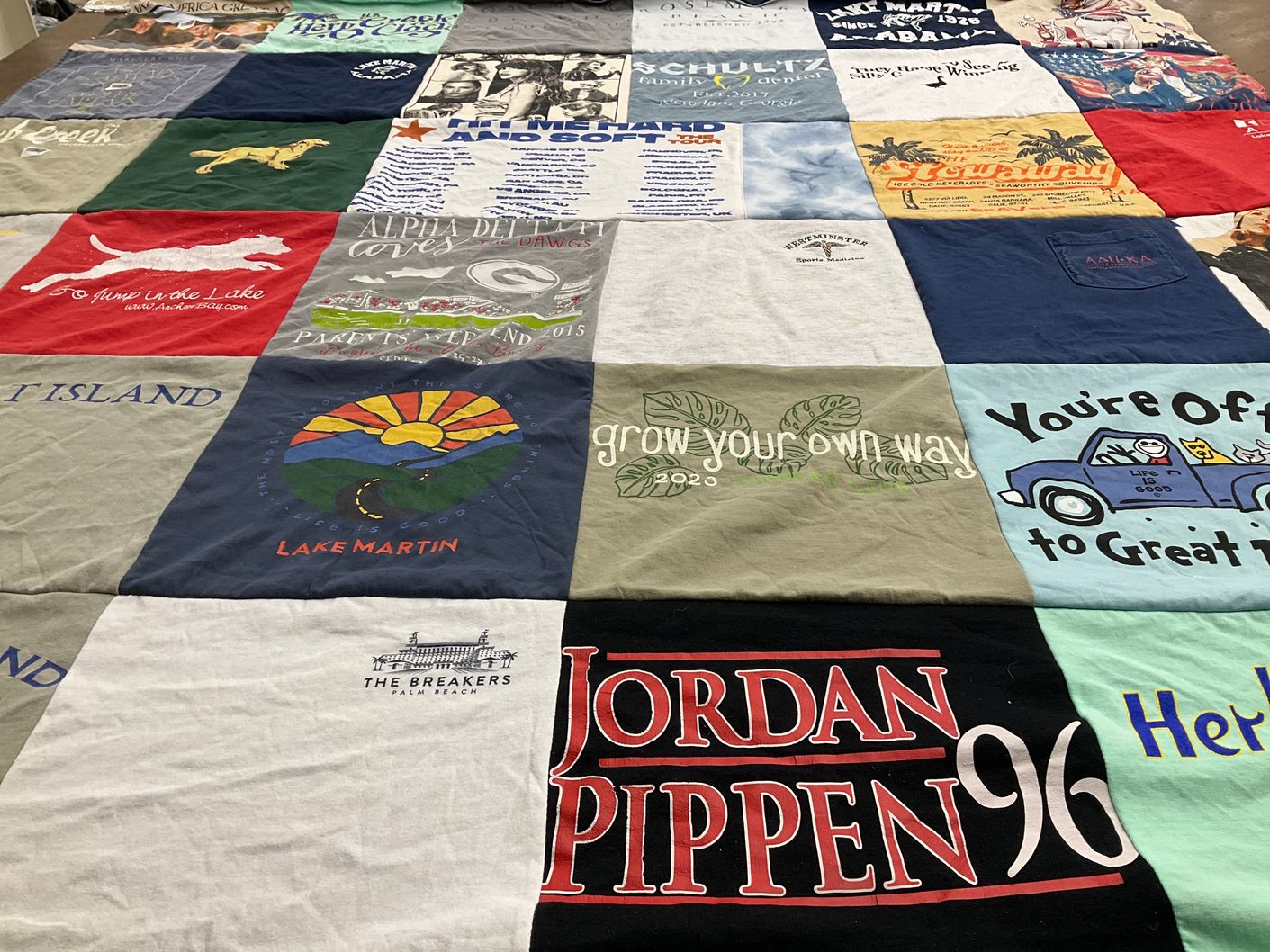 T-shirt quilt from lake martin by Lydia from GA