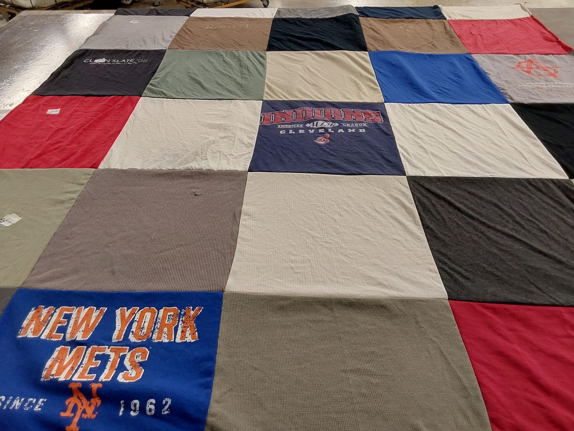 T-shirt quilt featuring new york mets, cleveland indians by Cynthia from DE