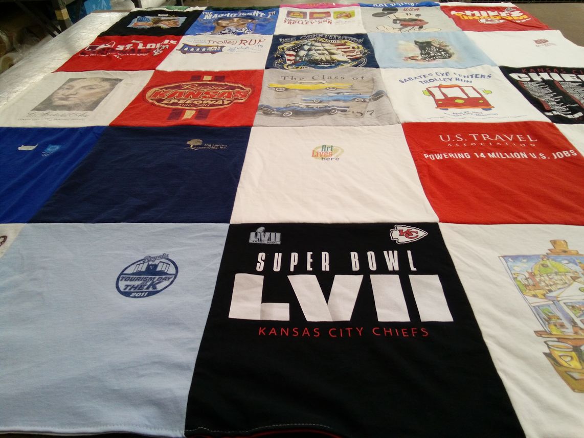 T-shirt quilt featuring kansas city chiefs by Douglas from KS