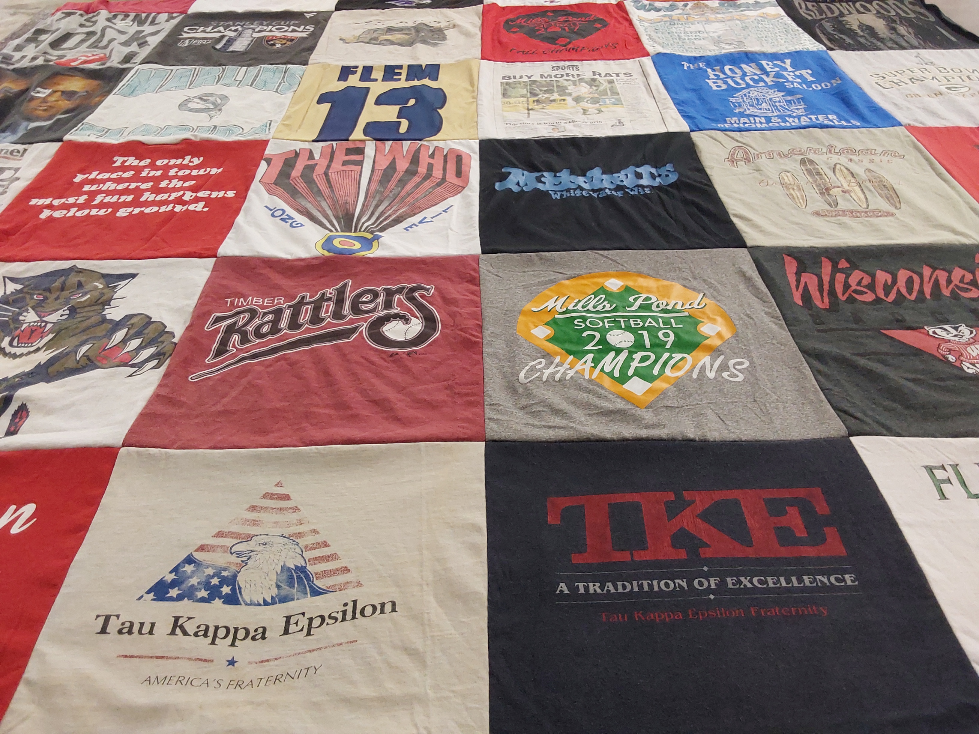 T-shirt quilt with motorcycles, sports themes by Thomas from FL