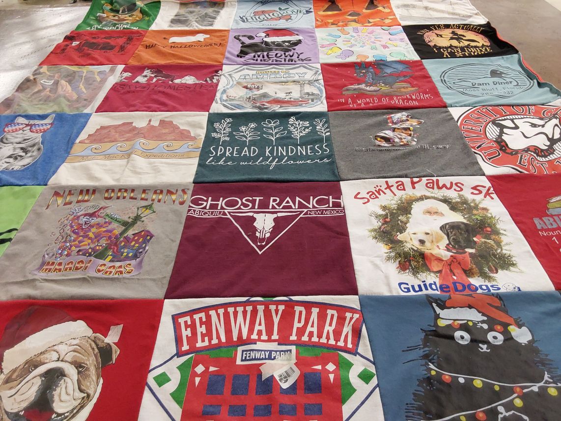 T-shirt quilt from university of georgia by Char from CA