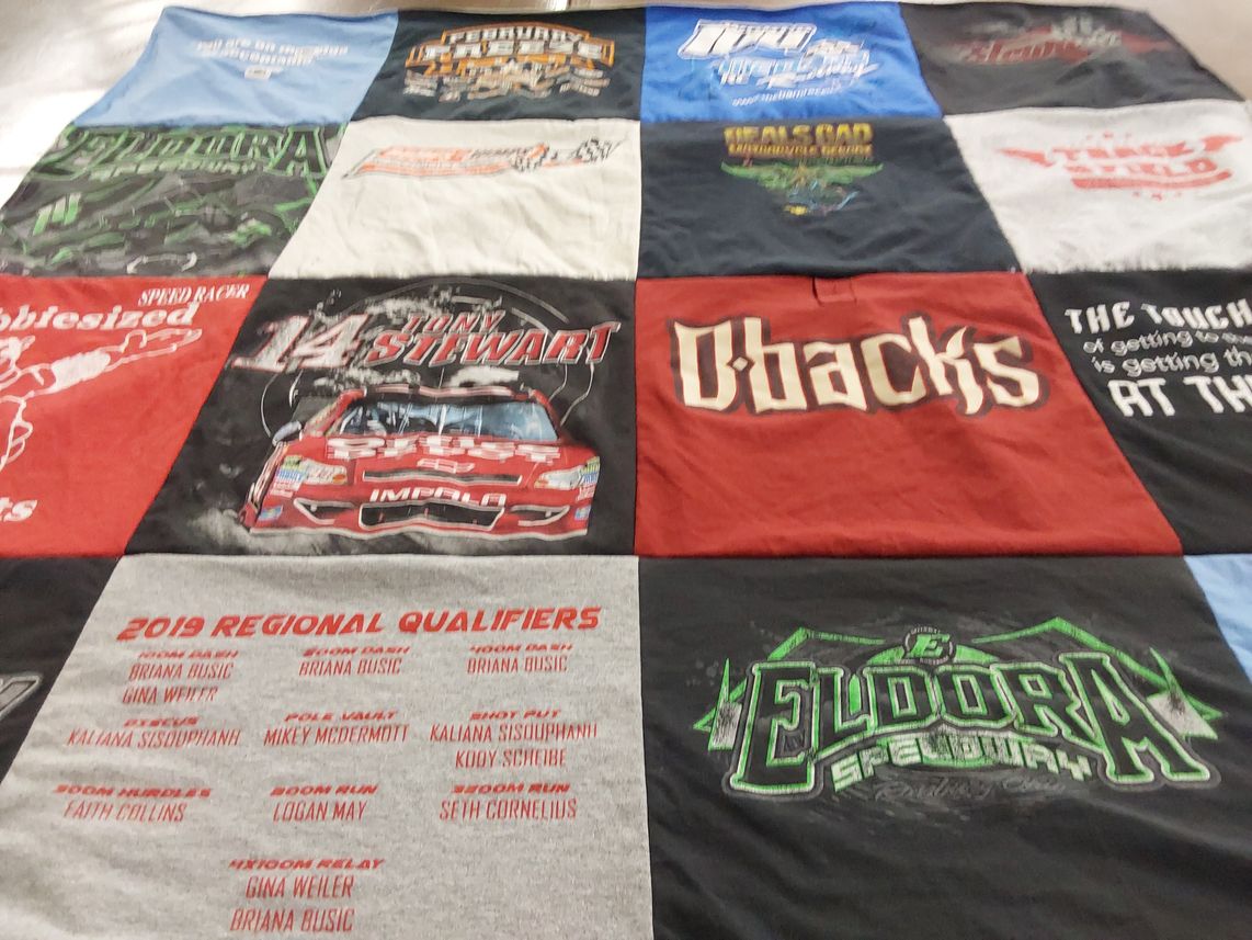 T-shirt quilt featuring vbacks by Kelly from OH