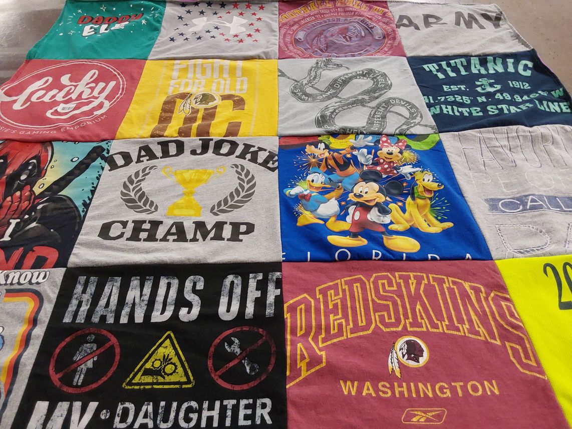 T-shirt quilt featuring washington redskins by Ashley from MD