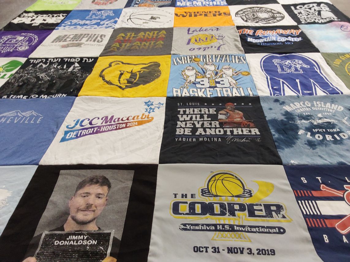 T-shirt quilt featuring memphis grizzlies by aviva from TN