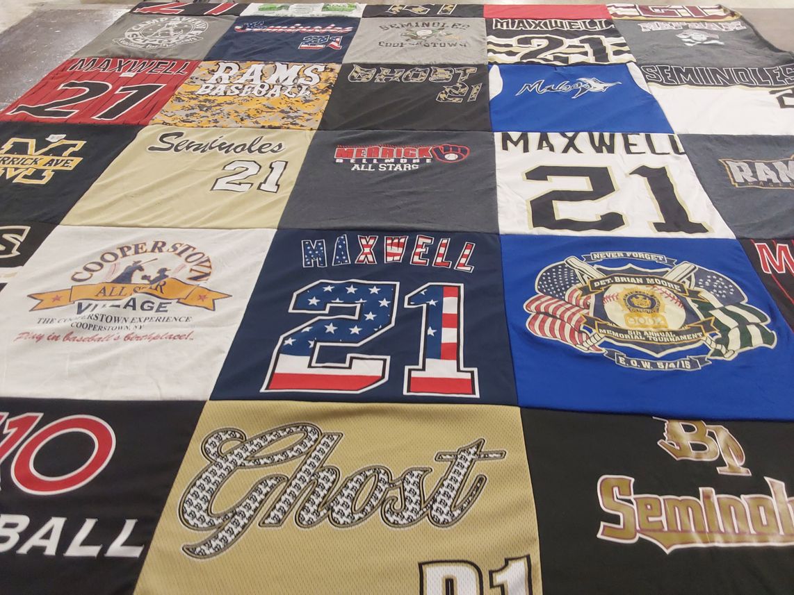 T-shirt quilt featuring seminoles by Kerri from NY