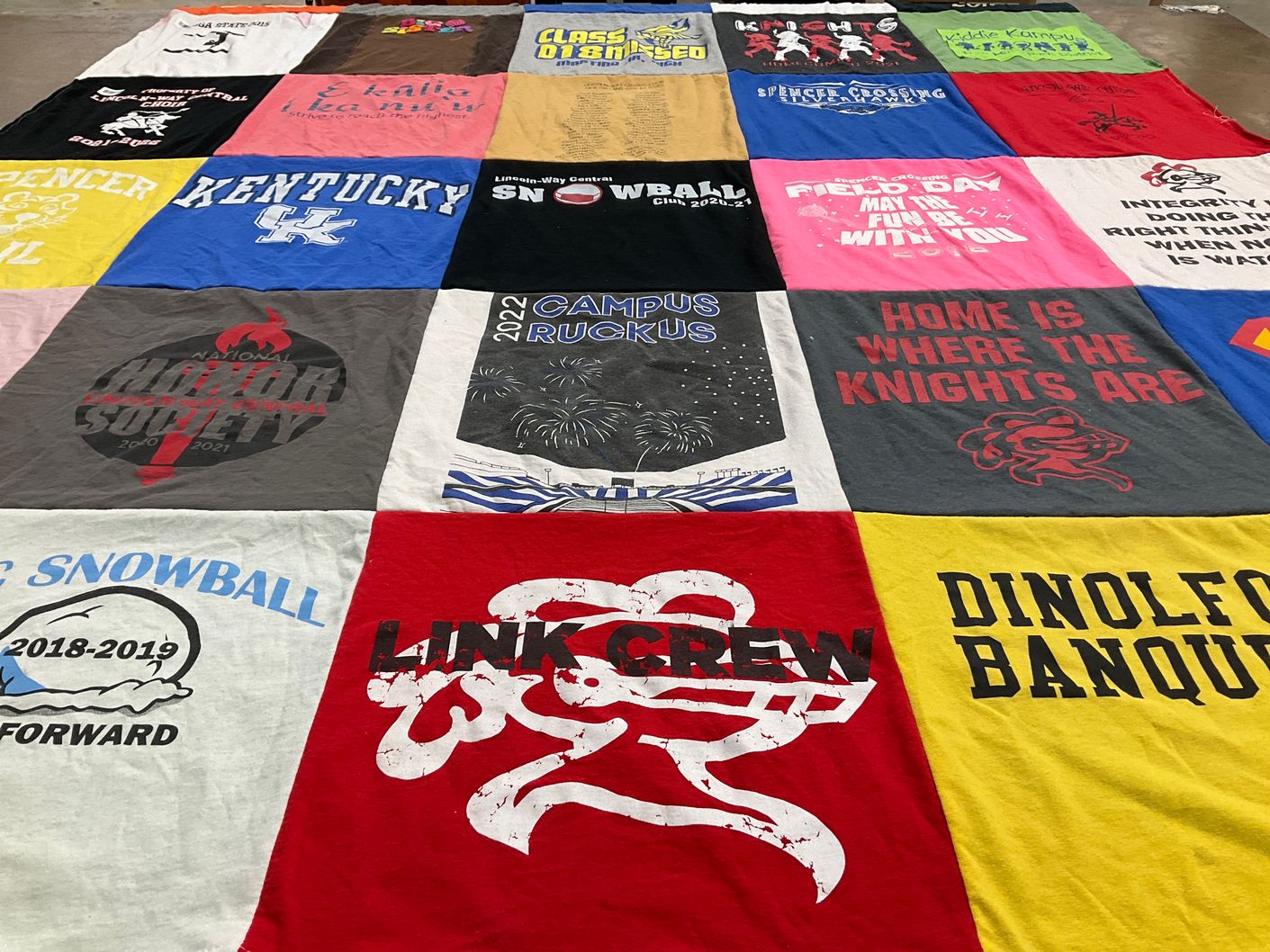 T-shirt quilt from university of kentucky by Susan from IL