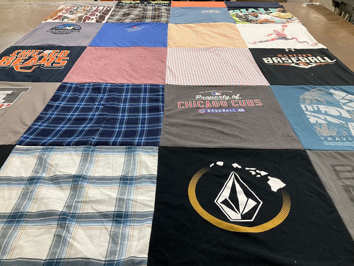 T-shirt quilt featuring chicago bears, chicago cubs by Mary from IL