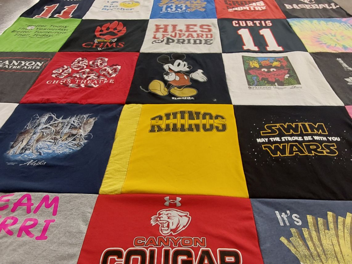 T-shirt quilt featuring canyon cougars by Terri from TX