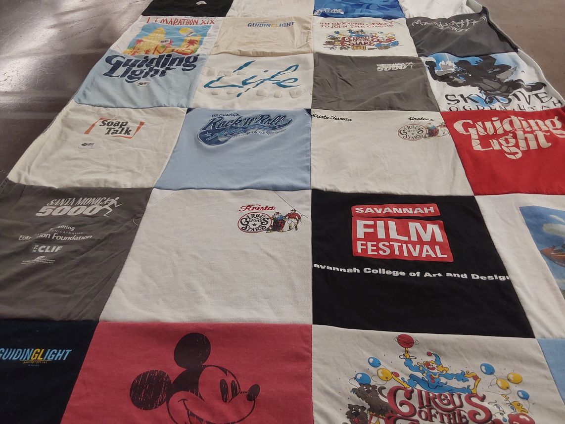 T-shirt quilt from savannah college of art and design by Krista from CA