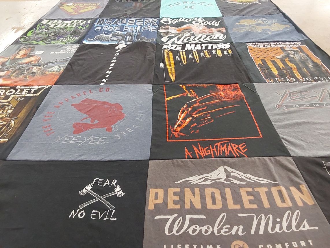 T-shirt quilt with apparel, clothing themes by Kelly from ID