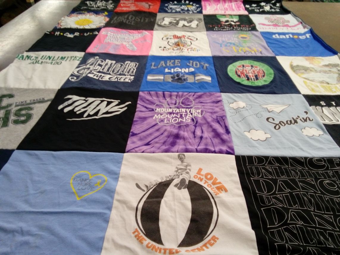 T-shirt quilt featuring lions, titans by Marla from TX
