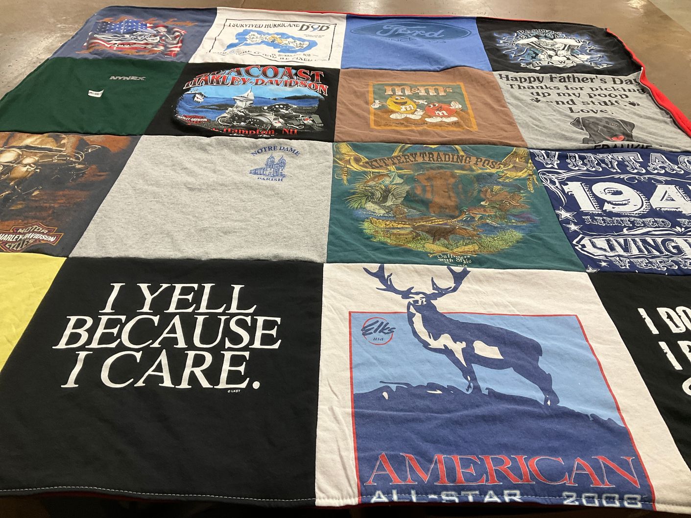 T-shirt quilt from notre dame university by Brigitte from MA