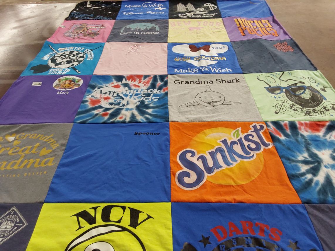 T-shirt quilt with family, grandparents themes by Sherry from NY