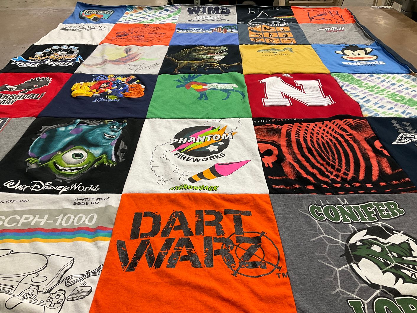 T-shirt quilt from university of nebraska by Leslie from CO