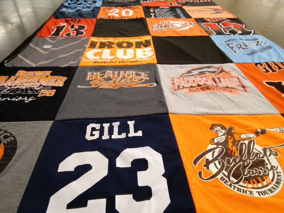 T-shirt quilt featuring beatrice bulldogs by LORI from NE