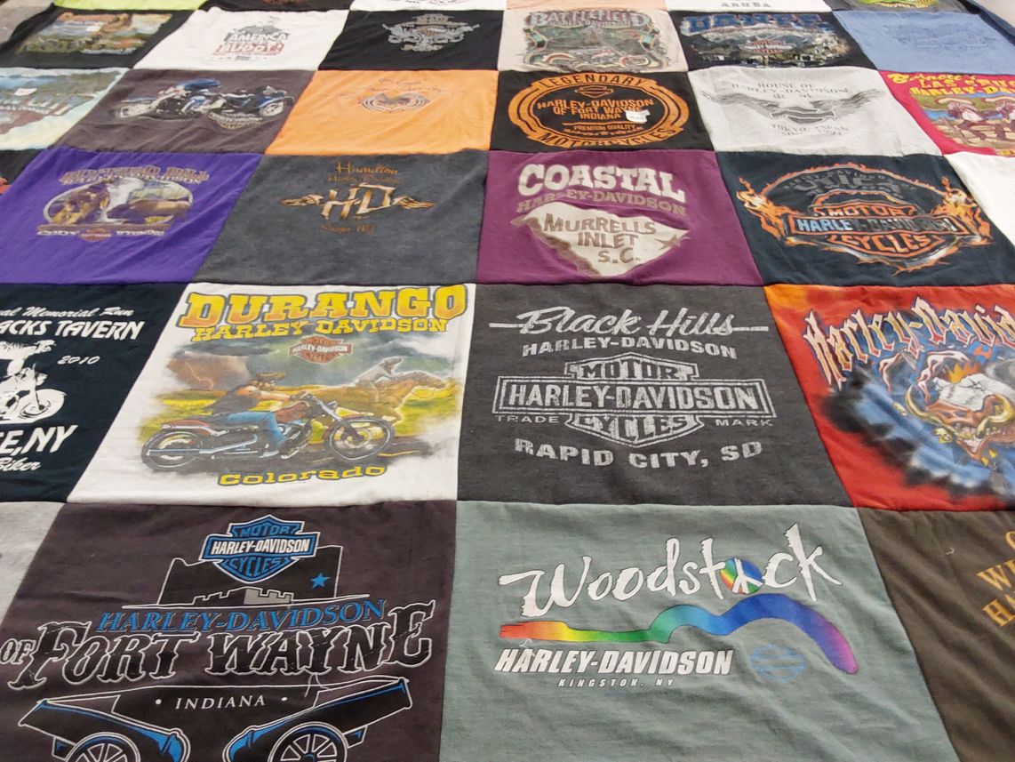 T-shirt quilt with motorcycles themes by Deborah from NY
