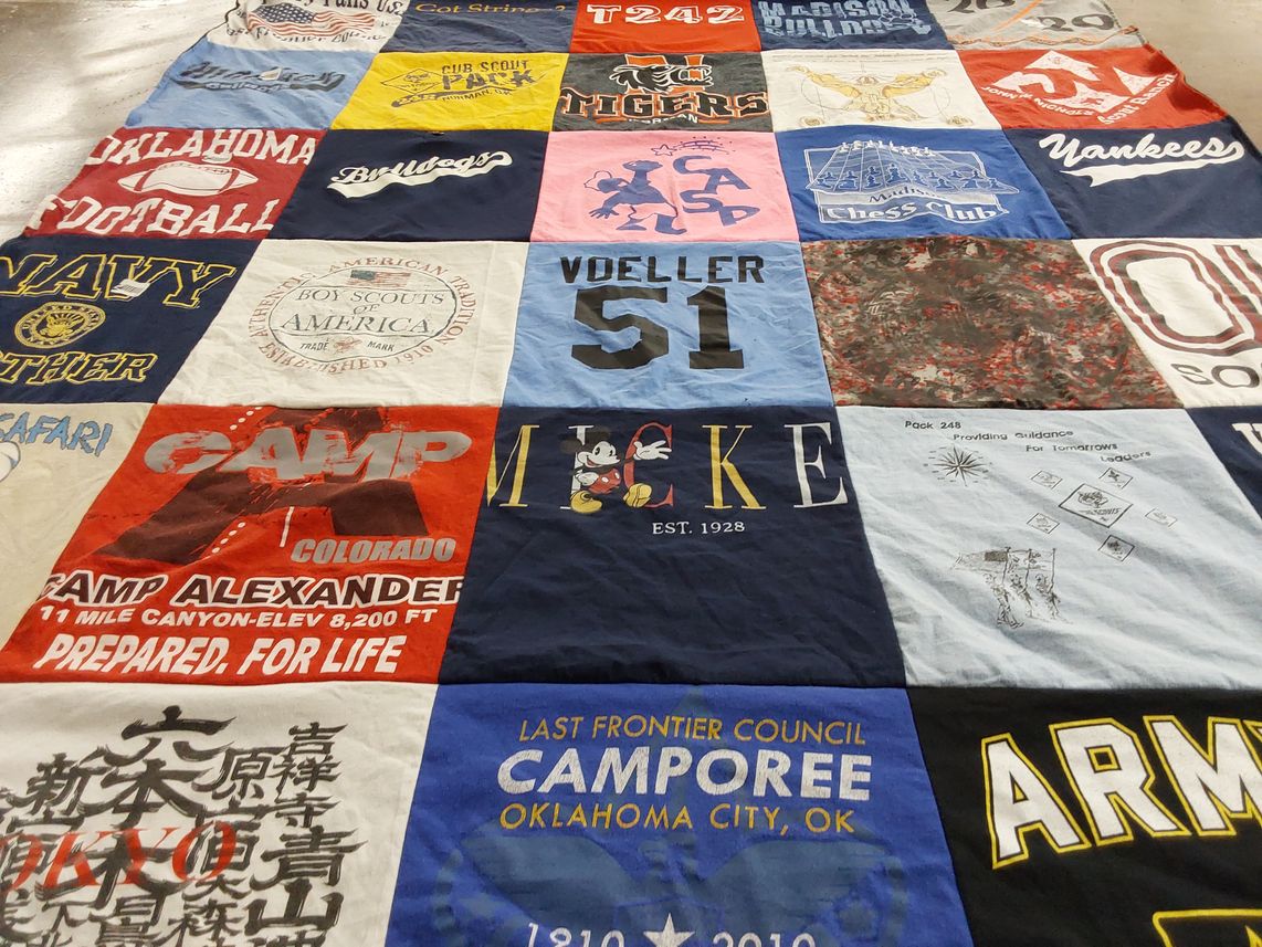 T-shirt quilt featuring bulldogs, tigers by Judith from OK