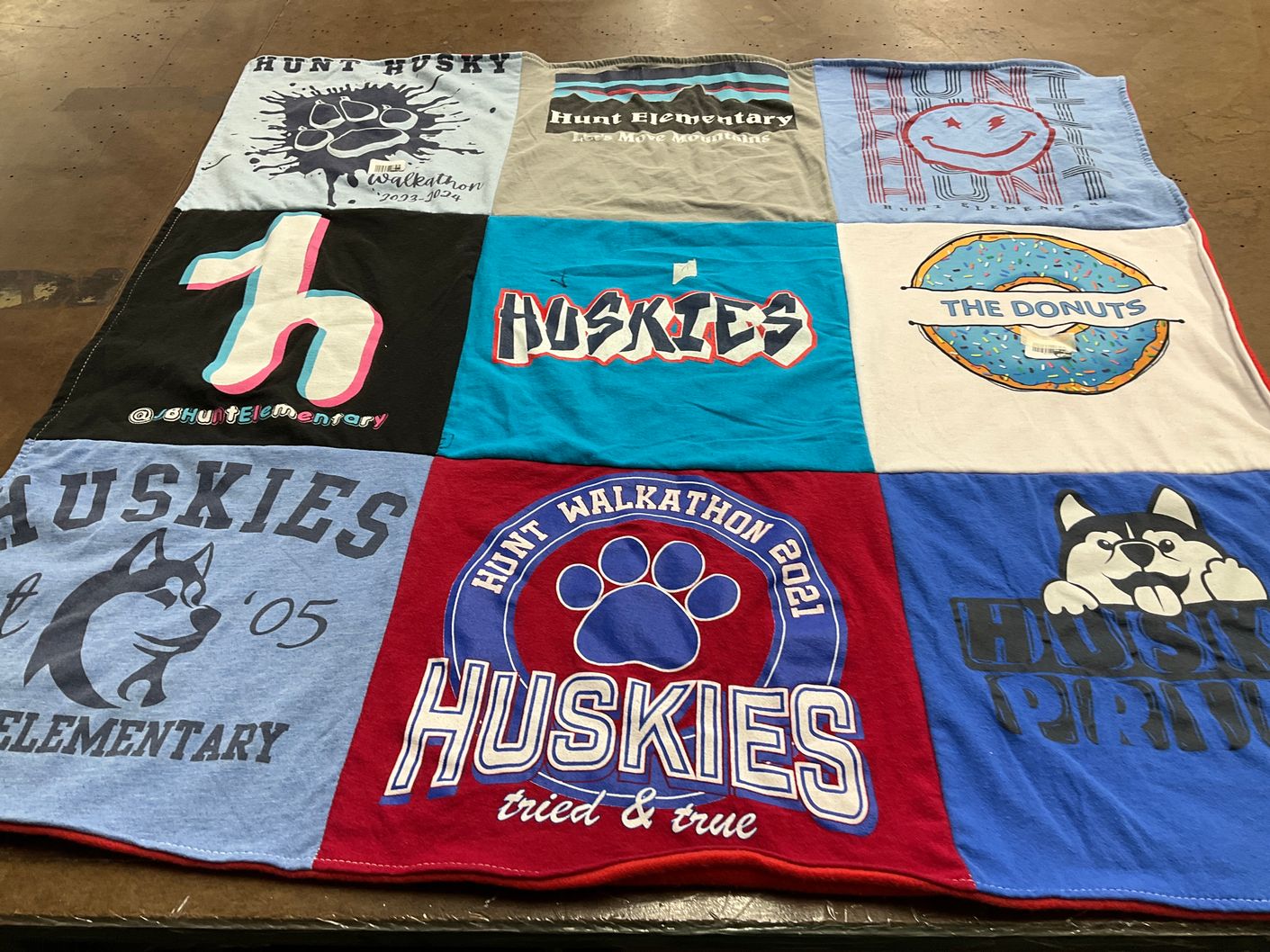 T-shirt quilt featuring huskies by Amber from AR