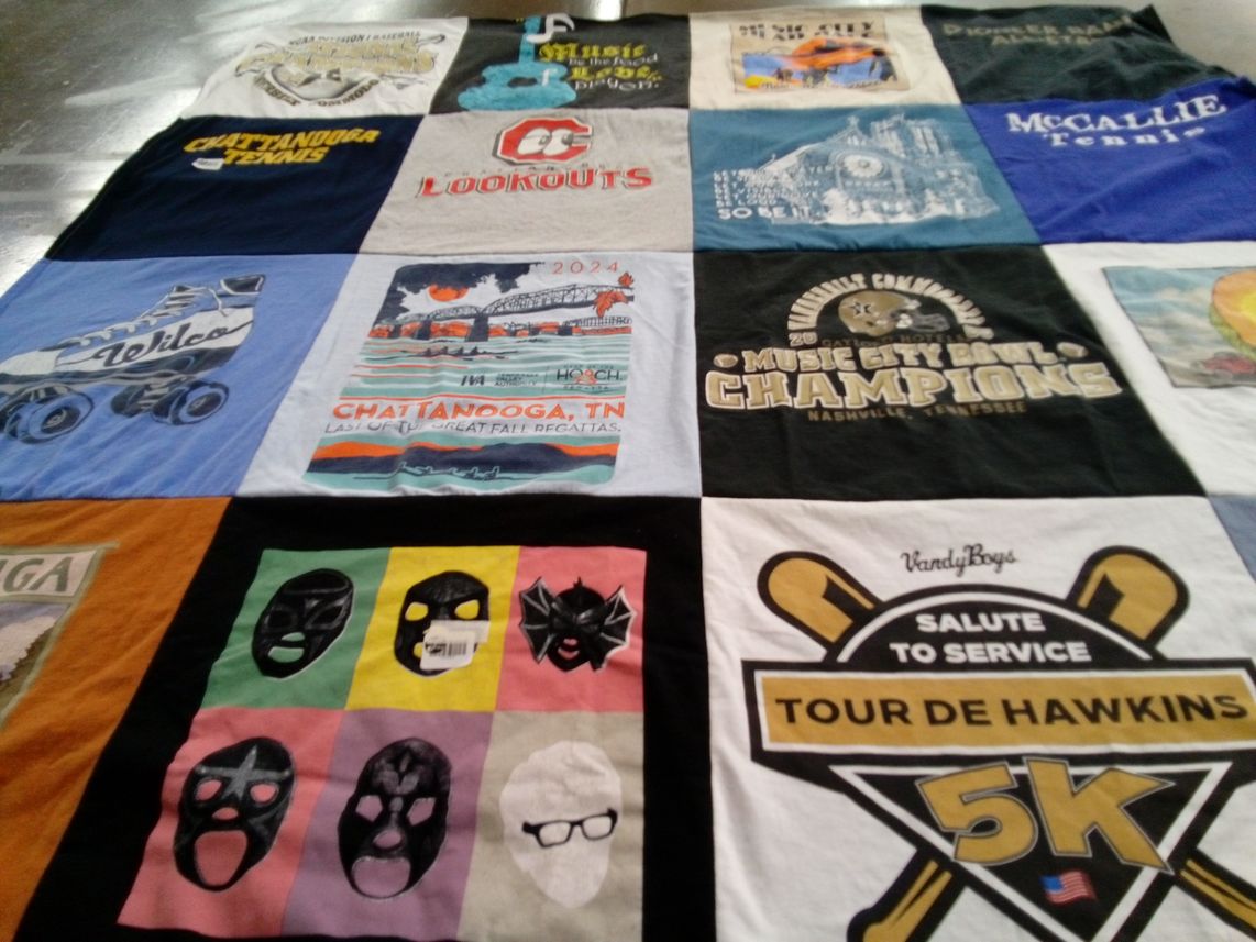 T-shirt quilt from mccallie school by Shelton from TN