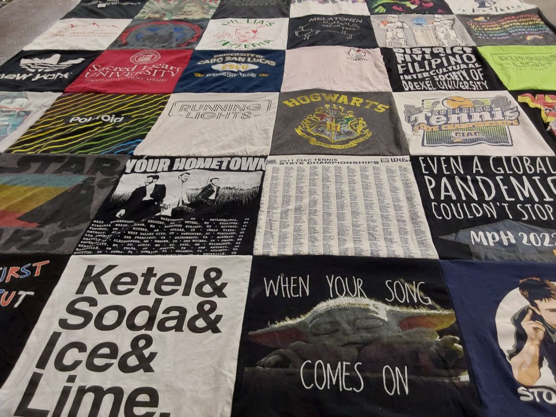 T-shirt quilt from drexel university by Melanie from NY