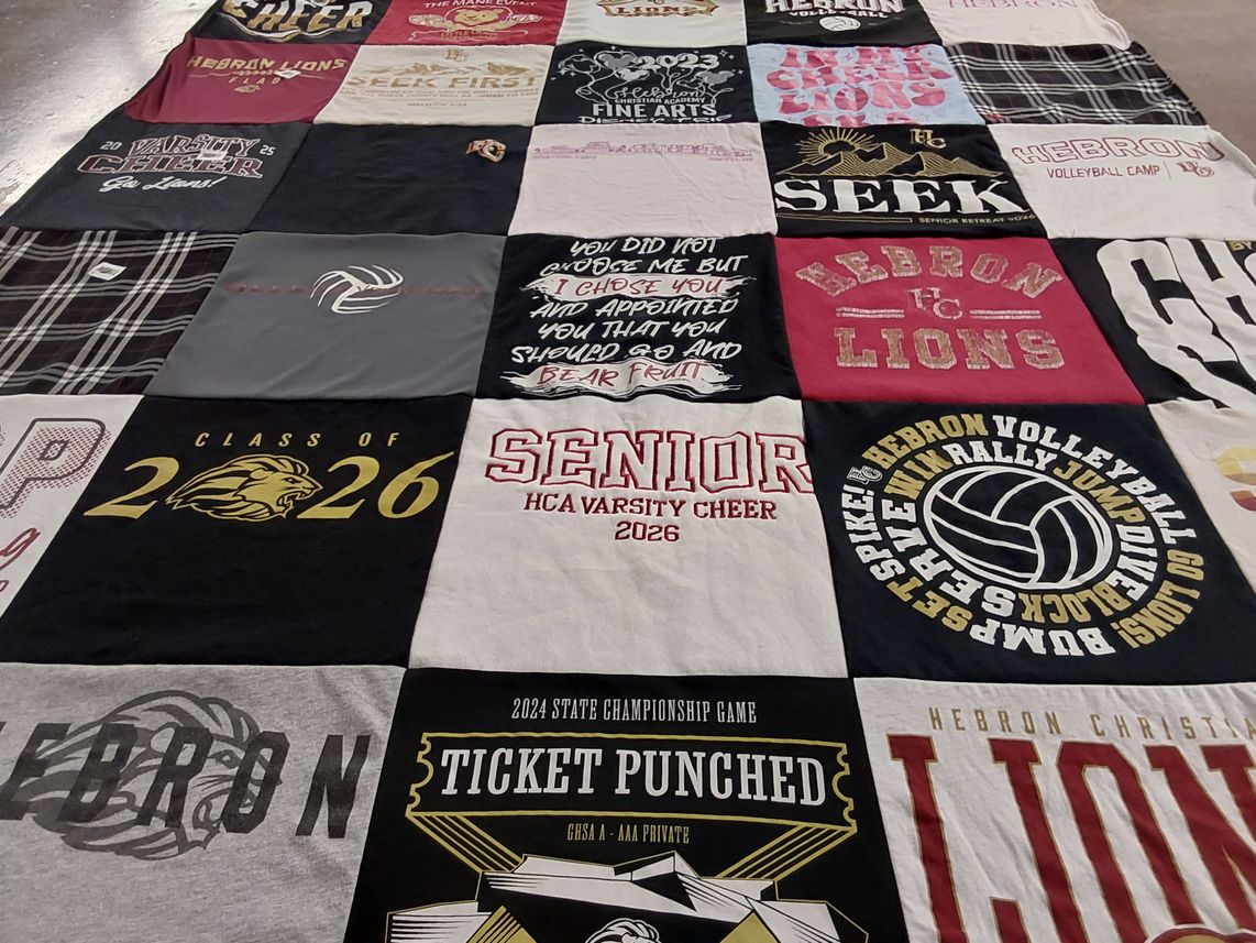 T-shirt quilt featuring hebron lions by Susanne from GA