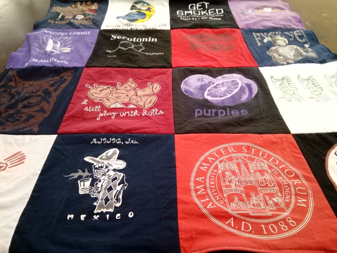 T-shirt quilt from università di bologna by Barbara from NM