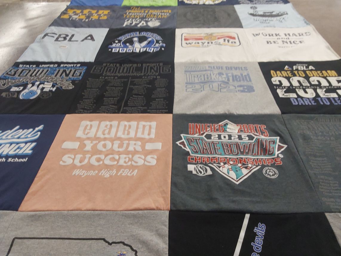 T-shirt quilt from wayne high school by Shona from NE
