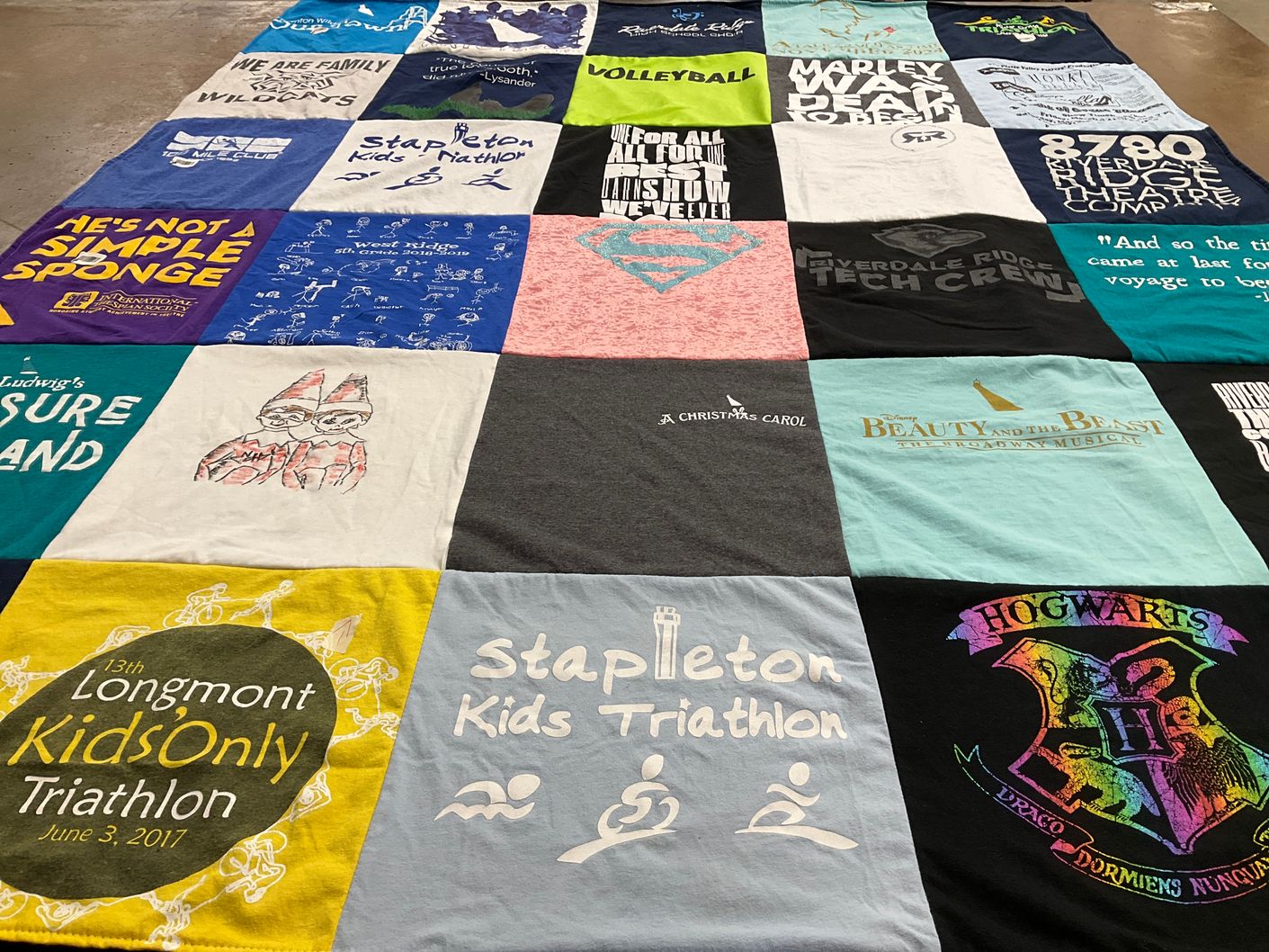 T-shirt quilt from everdale ridge tech crew by Amanda from CO