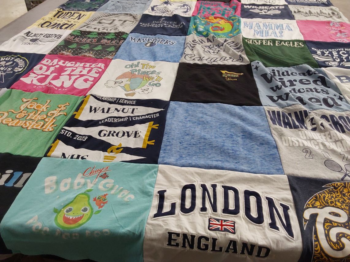 T-shirt quilt featuring wildcats by Sacia from TX