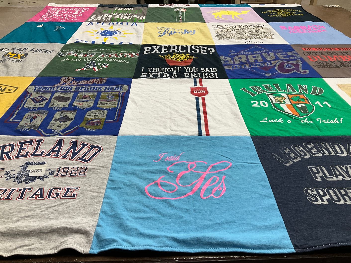 T-shirt quilt featuring atlanta braves by Dipa from CA