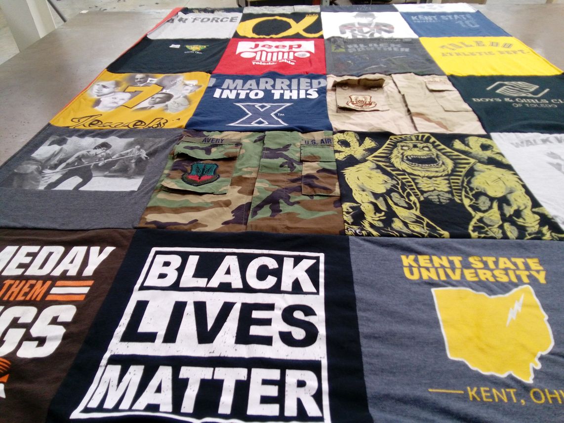 T-shirt quilt from kent state university by JeTahn from OH