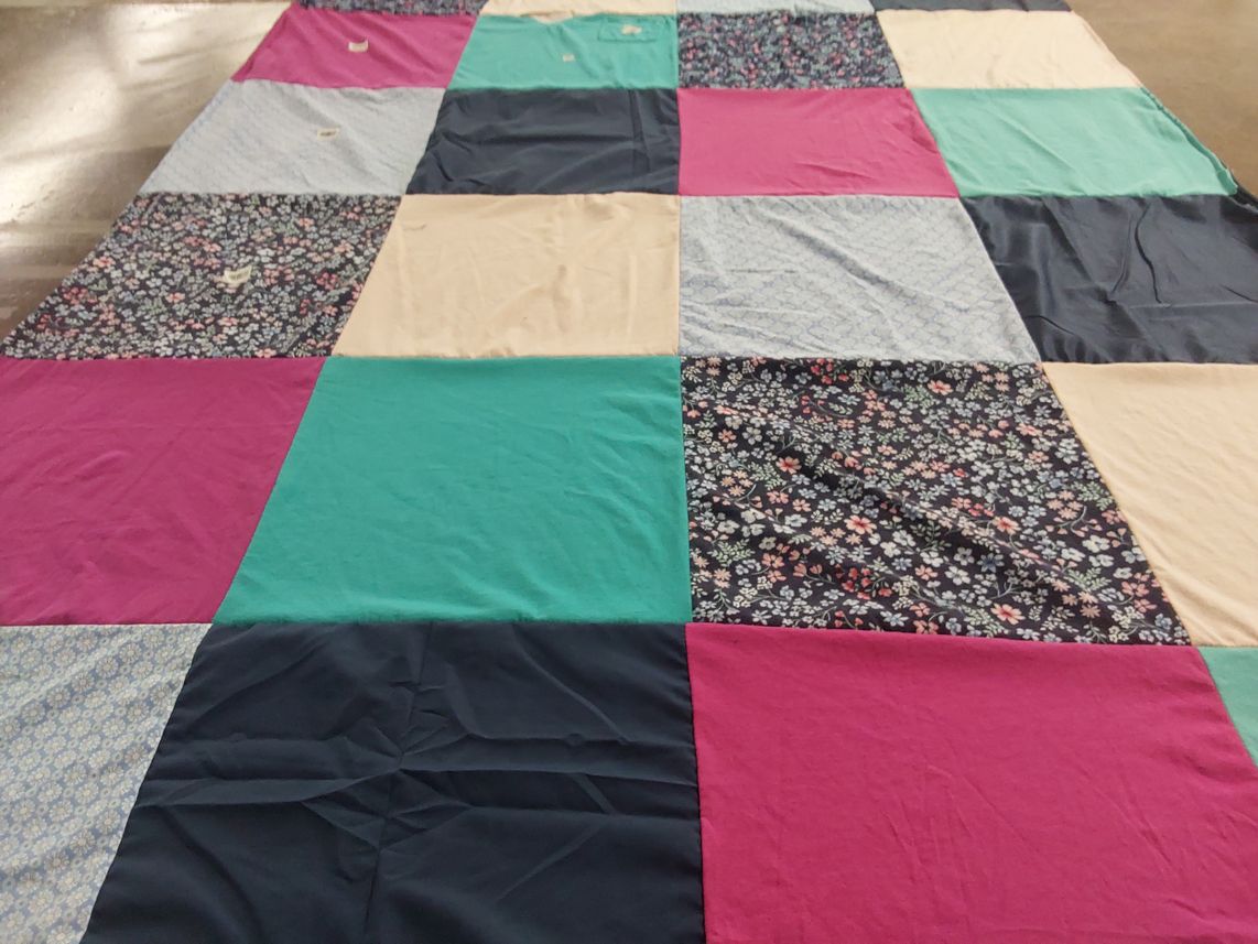 T-shirt quilt by Amber from OH