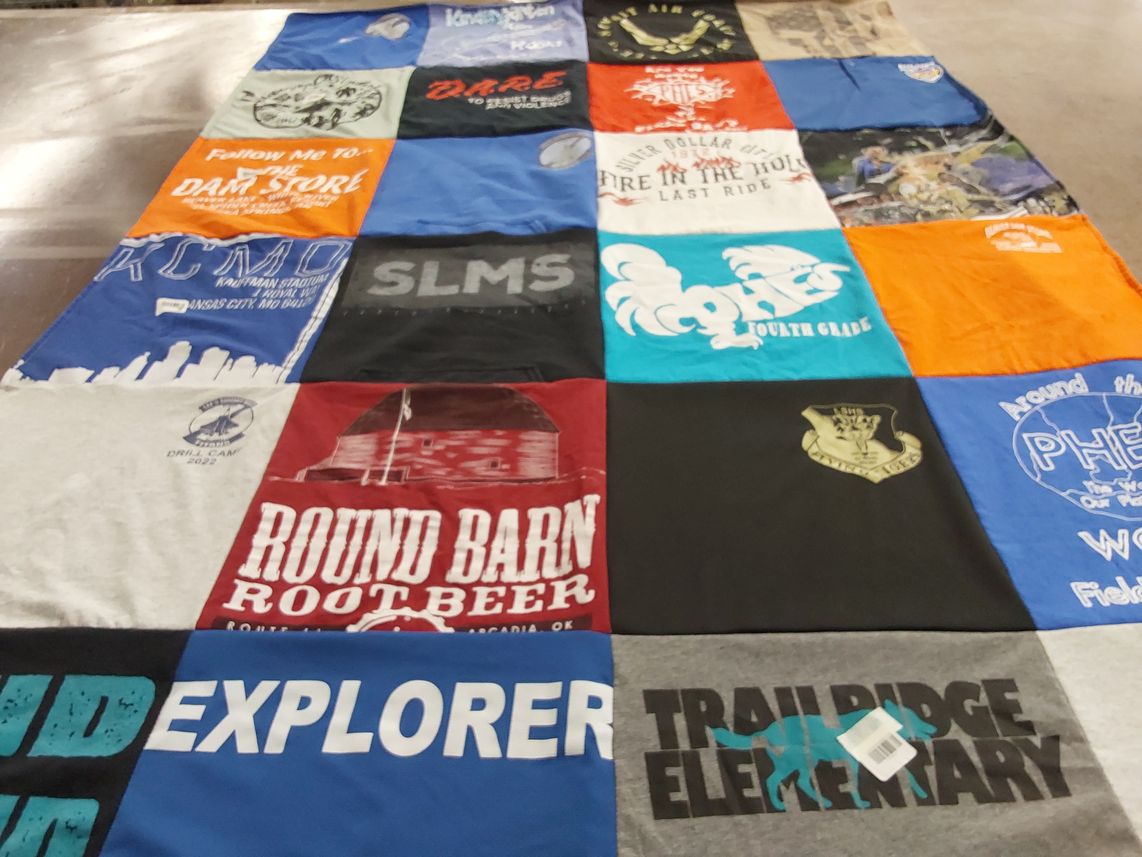 T-shirt quilt from trail ridge elementary school by Ashley from MO