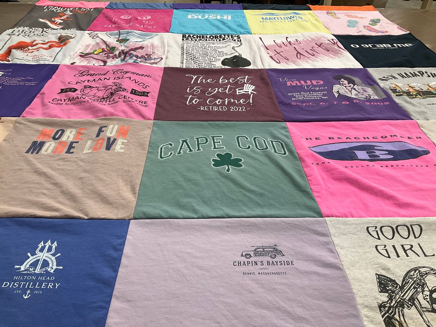 T-shirt quilt with beach, vacation themes by daniel from MA