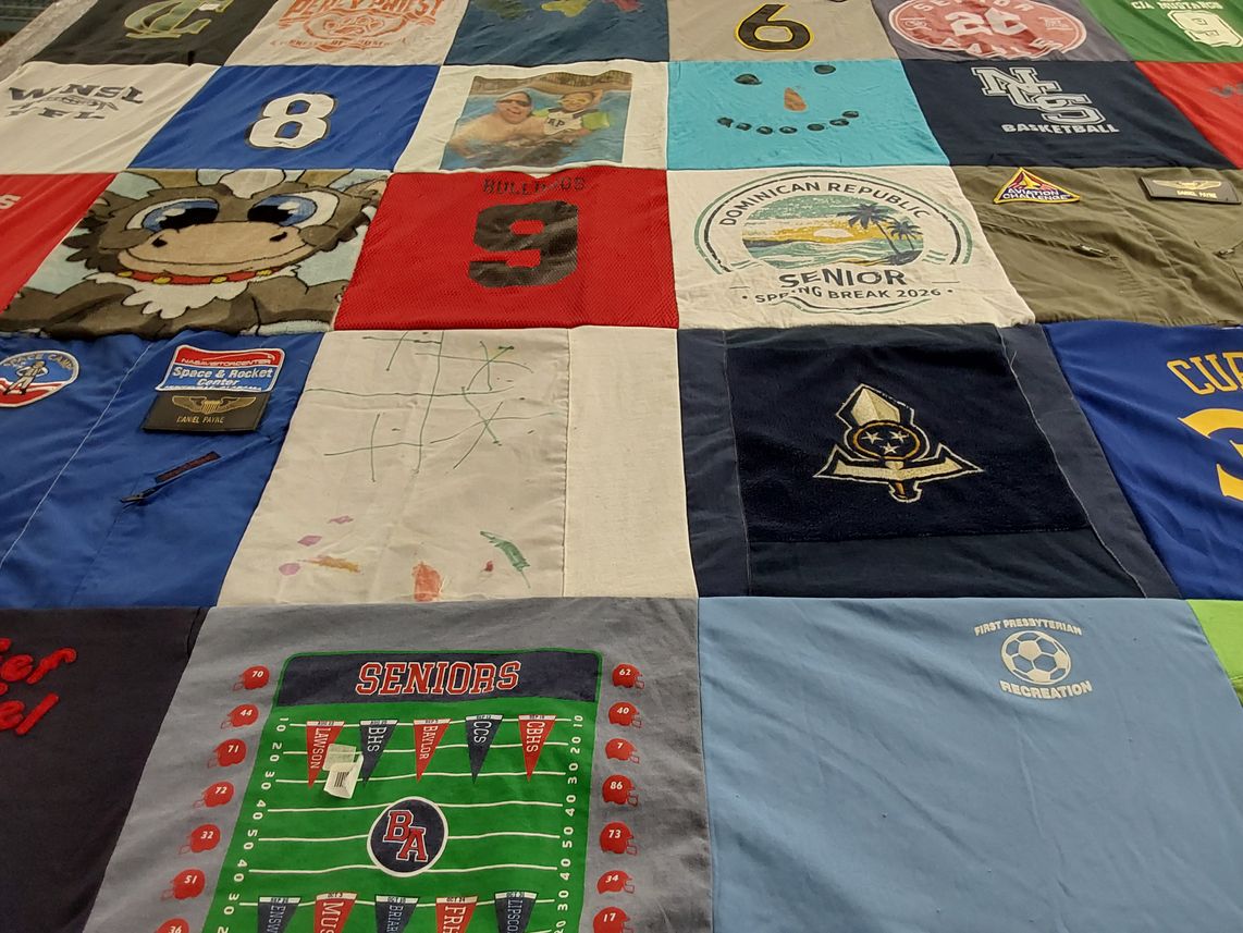 T-shirt quilt from bhs, dhs by Gina from TN