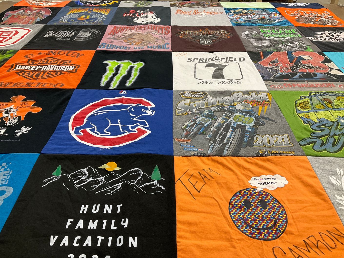 T-shirt quilt featuring chicago cubs by Melinda from IL