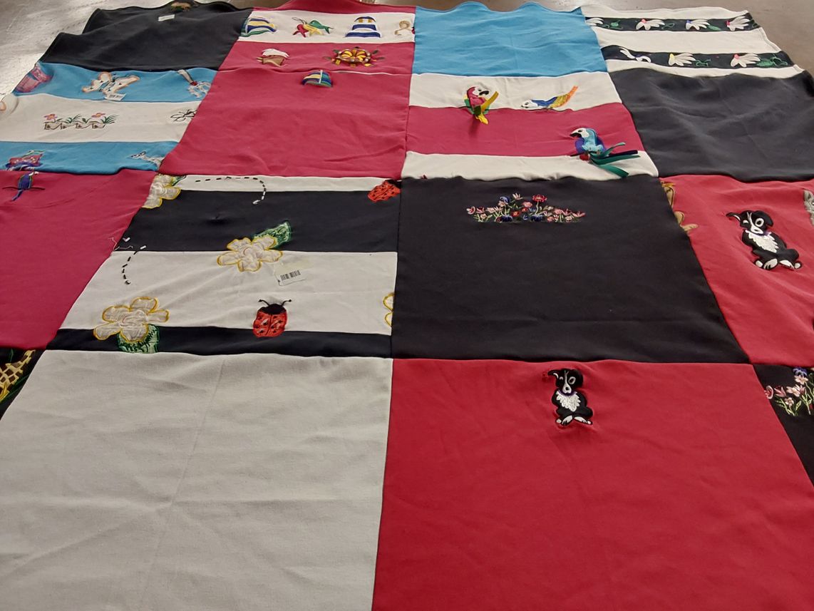 T-shirt quilt with animals, nature themes by Brenda from TX