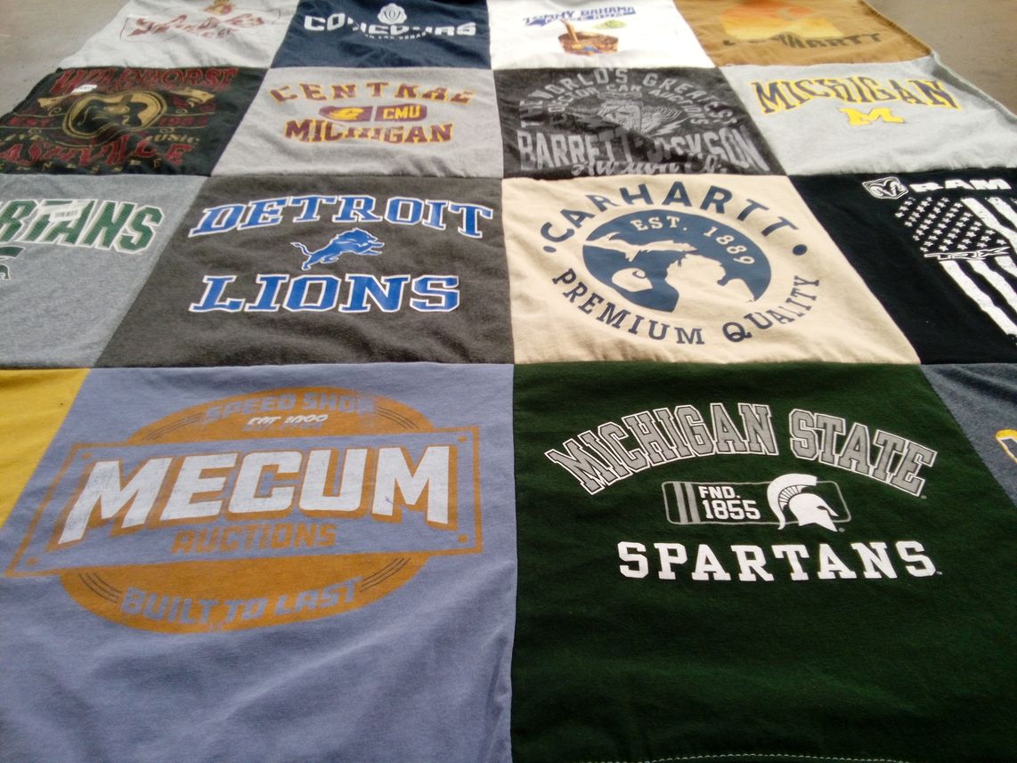 T-shirt quilt featuring detroit lions, michigan state spartans by Bonnie from CA