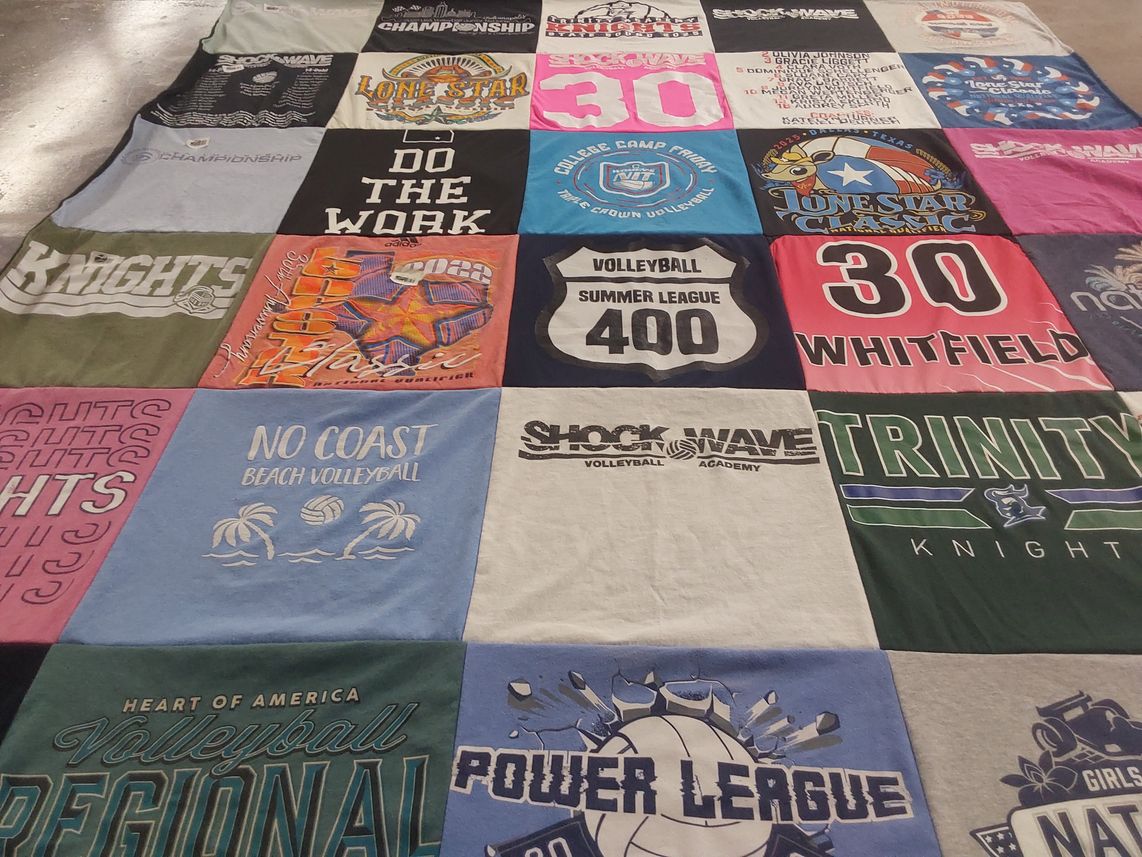 T-shirt quilt from trinity college by Kara from KS
