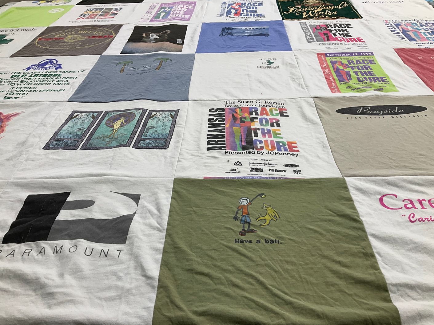 T-shirt quilt with breast cancer awareness, art themes by Laura from DE