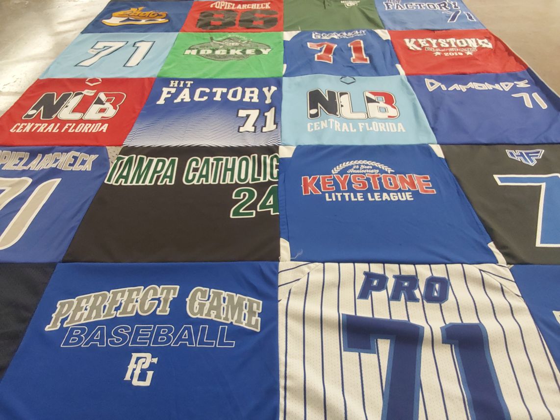 T-shirt quilt with baseball, hockey themes by Wendy from FL