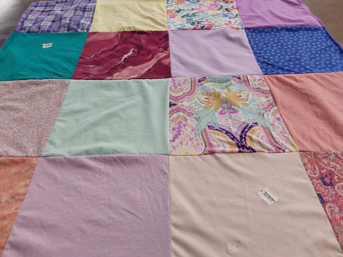 T-shirt quilt by Maureen from PA