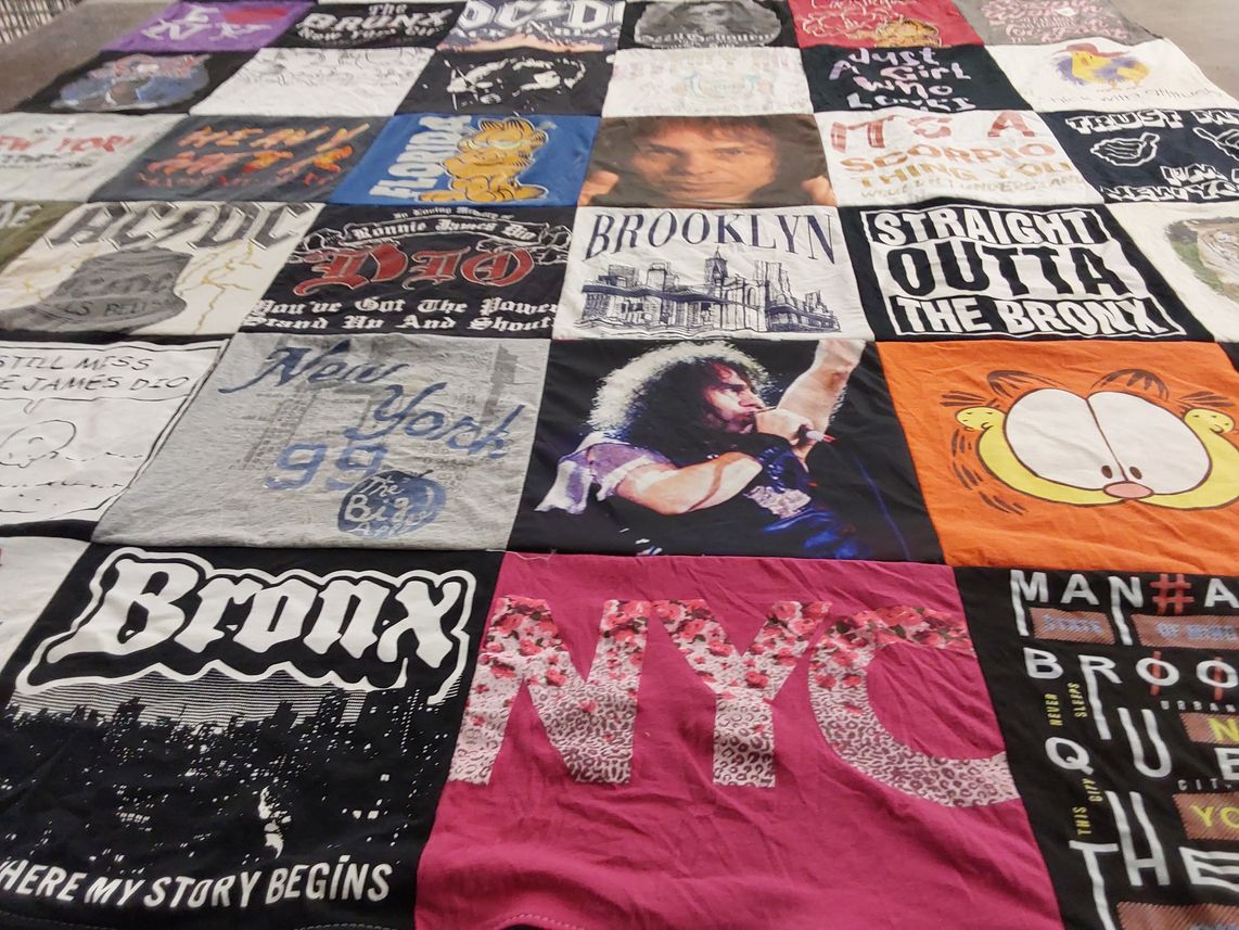 T-shirt quilt with music, new york city themes by Regina from ME