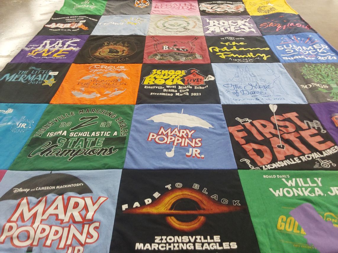 T-shirt quilt from zionsville middle school by Elizabeth from IN