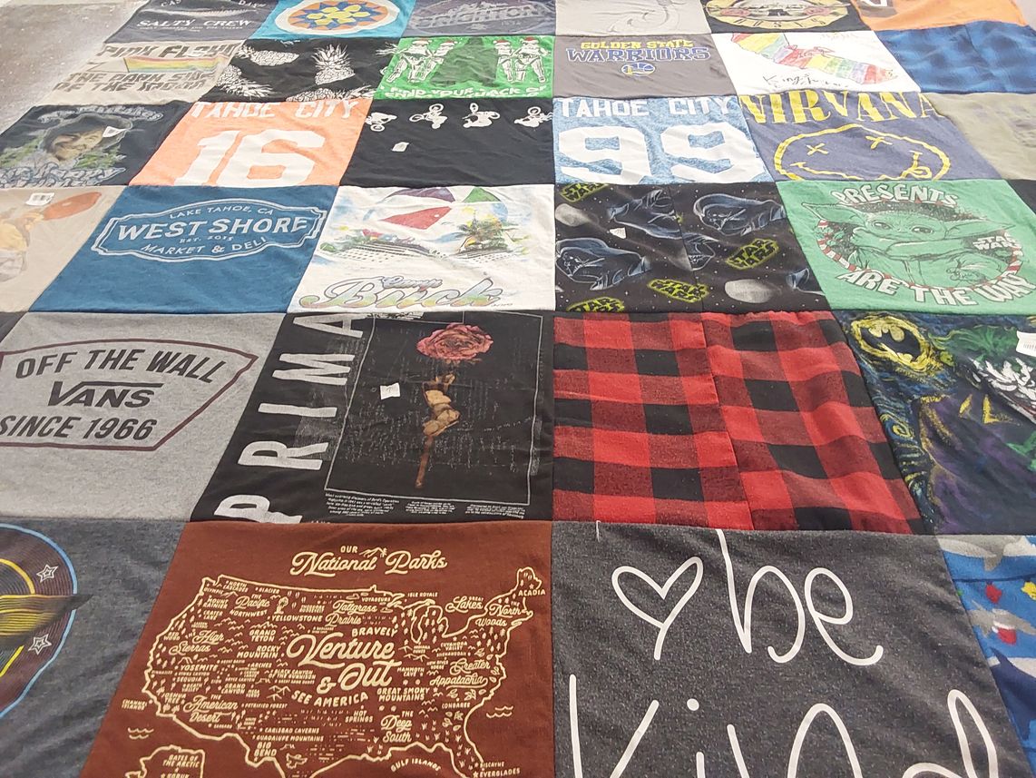 T-shirt quilt featuring golden state warriors by Colleen from CA
